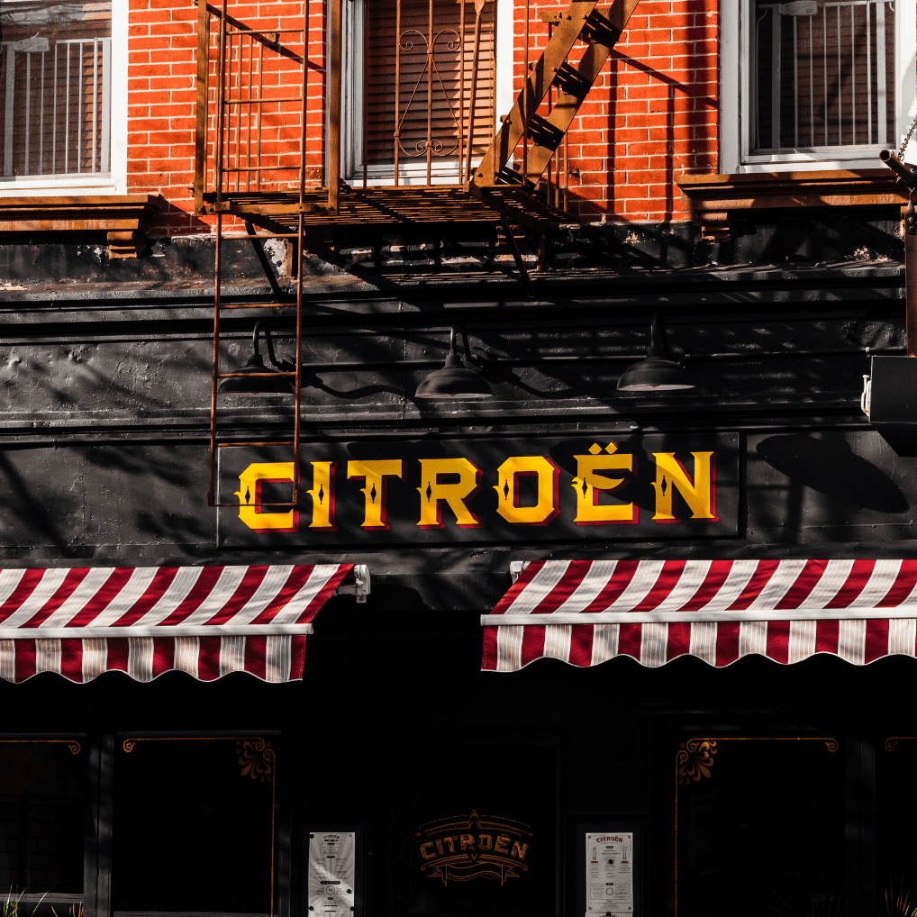 citreon bistro and bar in greepoint brooklyn near two blue slip apartments